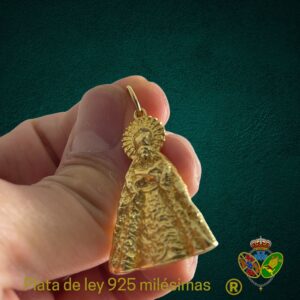 Medalla Chapada Virgen Macarena Manto