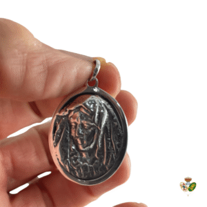 Medalla Virgen Macarena Oval