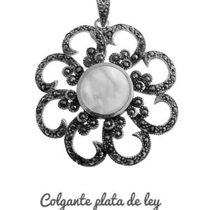Piedra y marquesitas