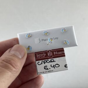 Pendiente infantil luna y estrella esmalte