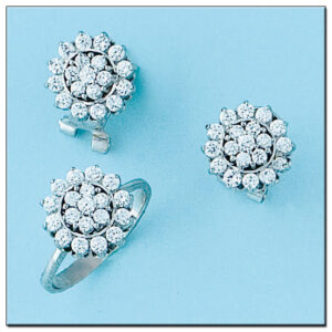 Sortija oro blanco 18kl diamantes