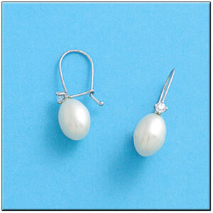 Pendientes oro blanco 18kl p. cultivadas
