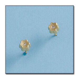 Pendientes oro 18kl flor