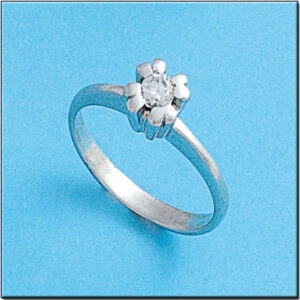 Sortija oro blanco 18kl diamante