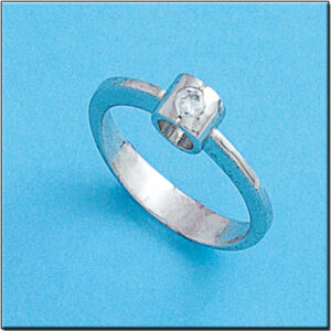 Sortija oro blanco 18kl diamante