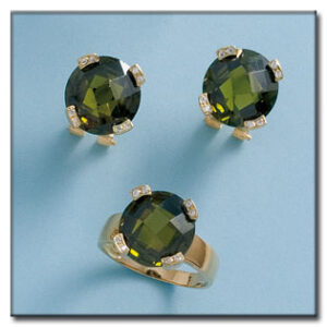 Pendientes oro 18kl olivina