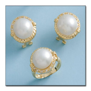 Pendientes oro 18kl perlas japonesas